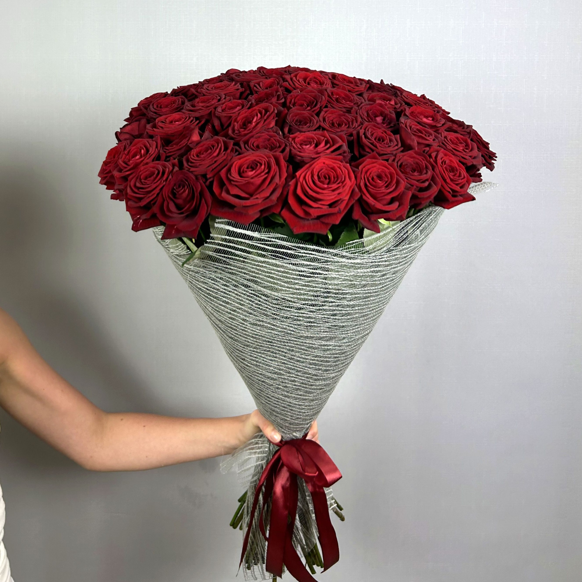 Букет 51 красная роза 70см