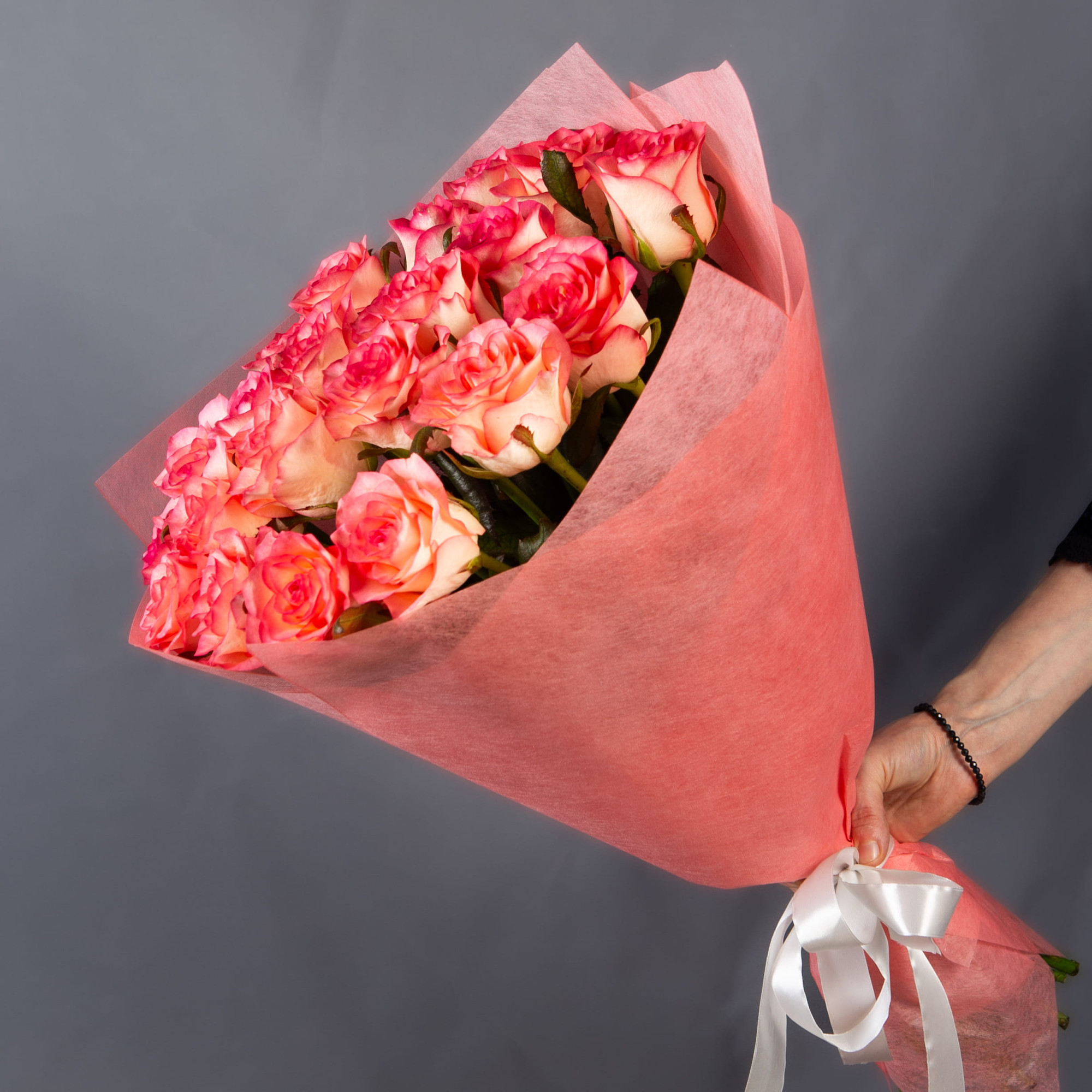 Букет 21 розовая роза  60 см