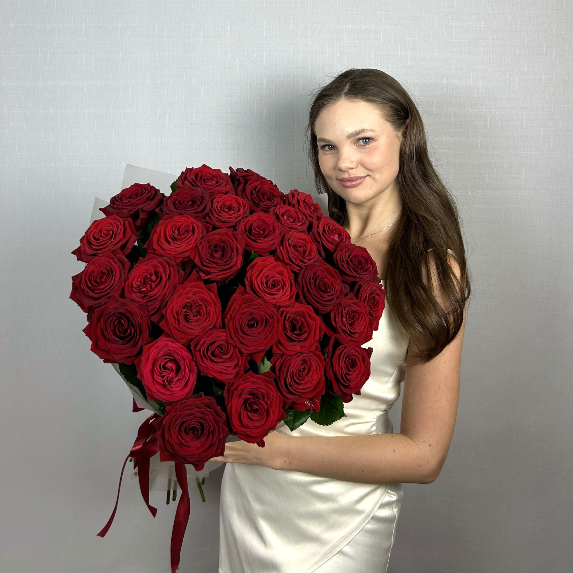 Букет 31 красная роза 70 см