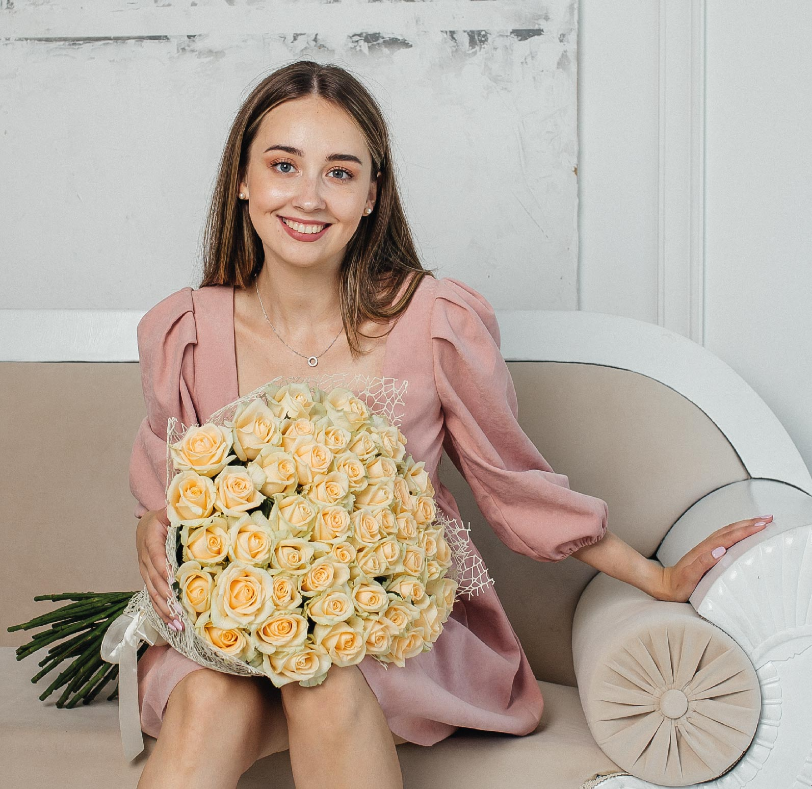 Букет 51 кремовая  роза 70 см