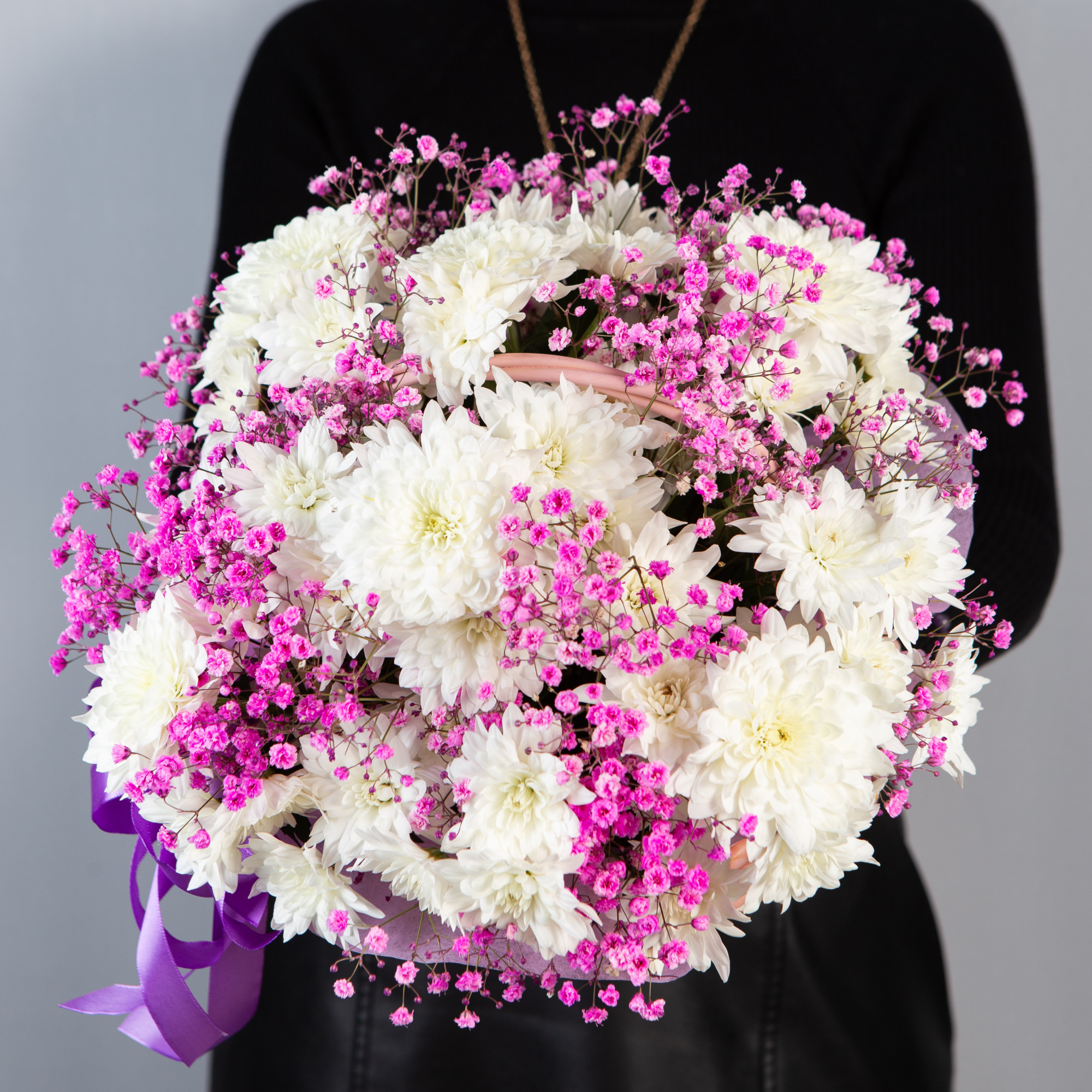 Ромашковые хризантемы в корзине - 3