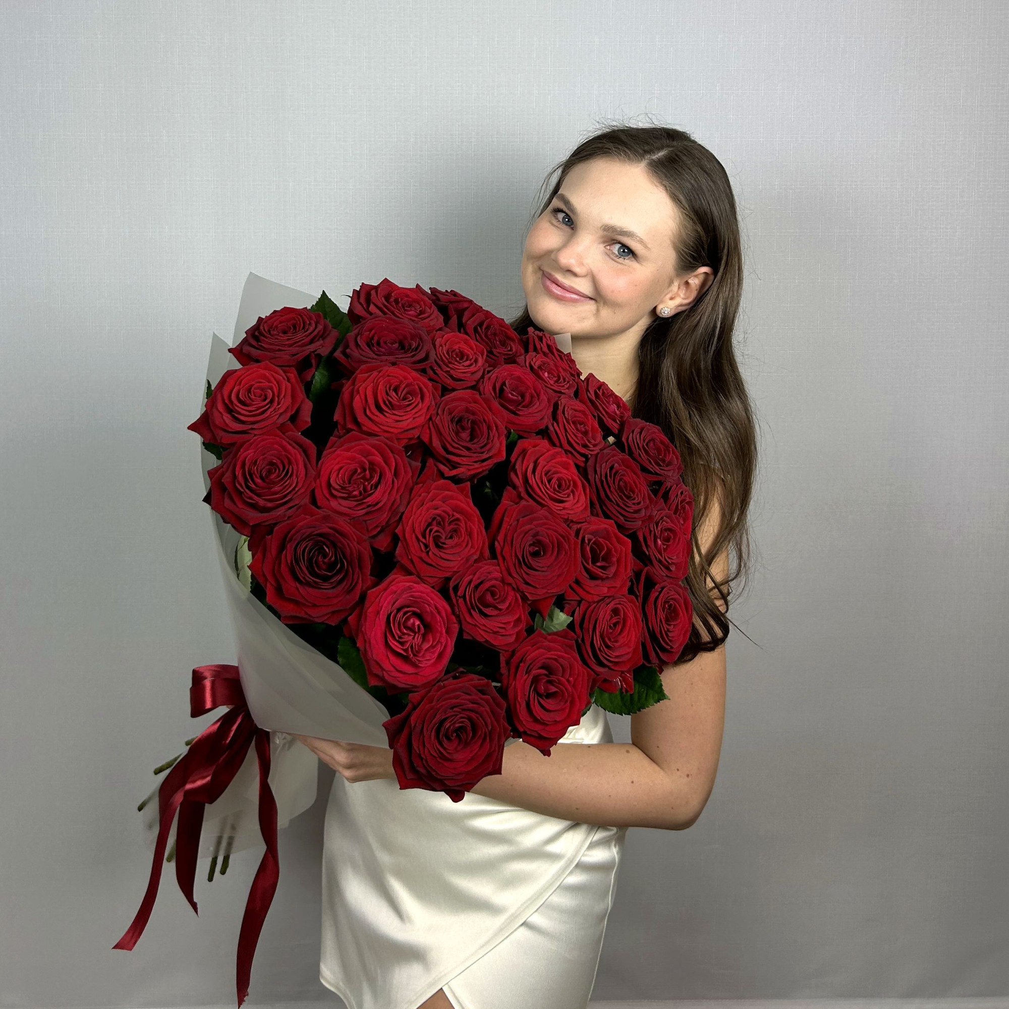 Букет 31 красная роза 70 см