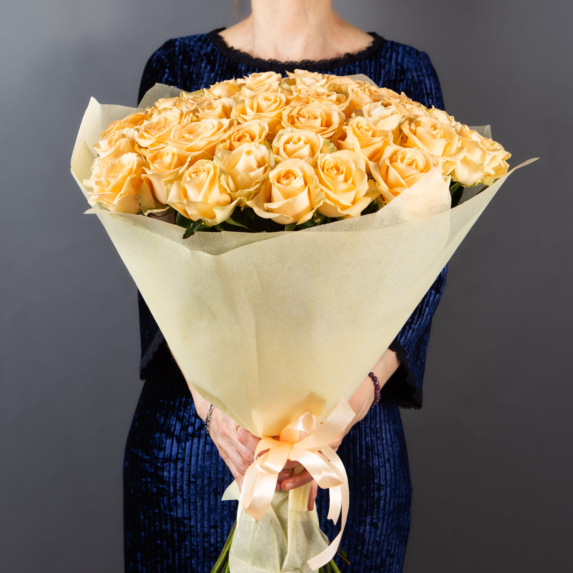 Букет 51 роза Шампань 60см