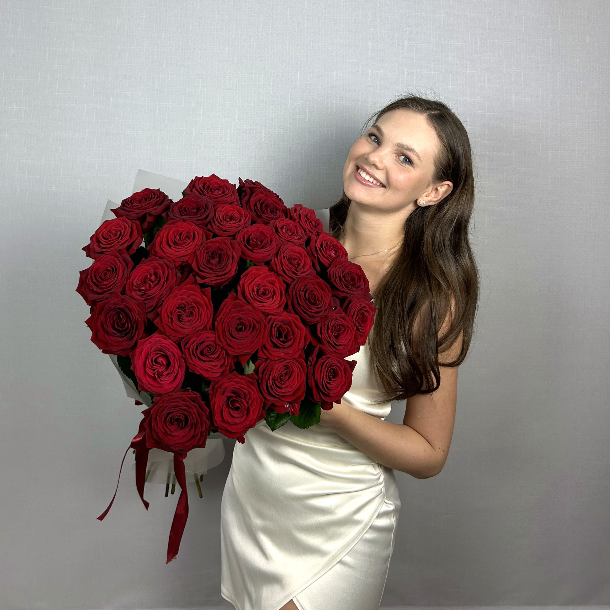 Букет 31 красная роза 70 см