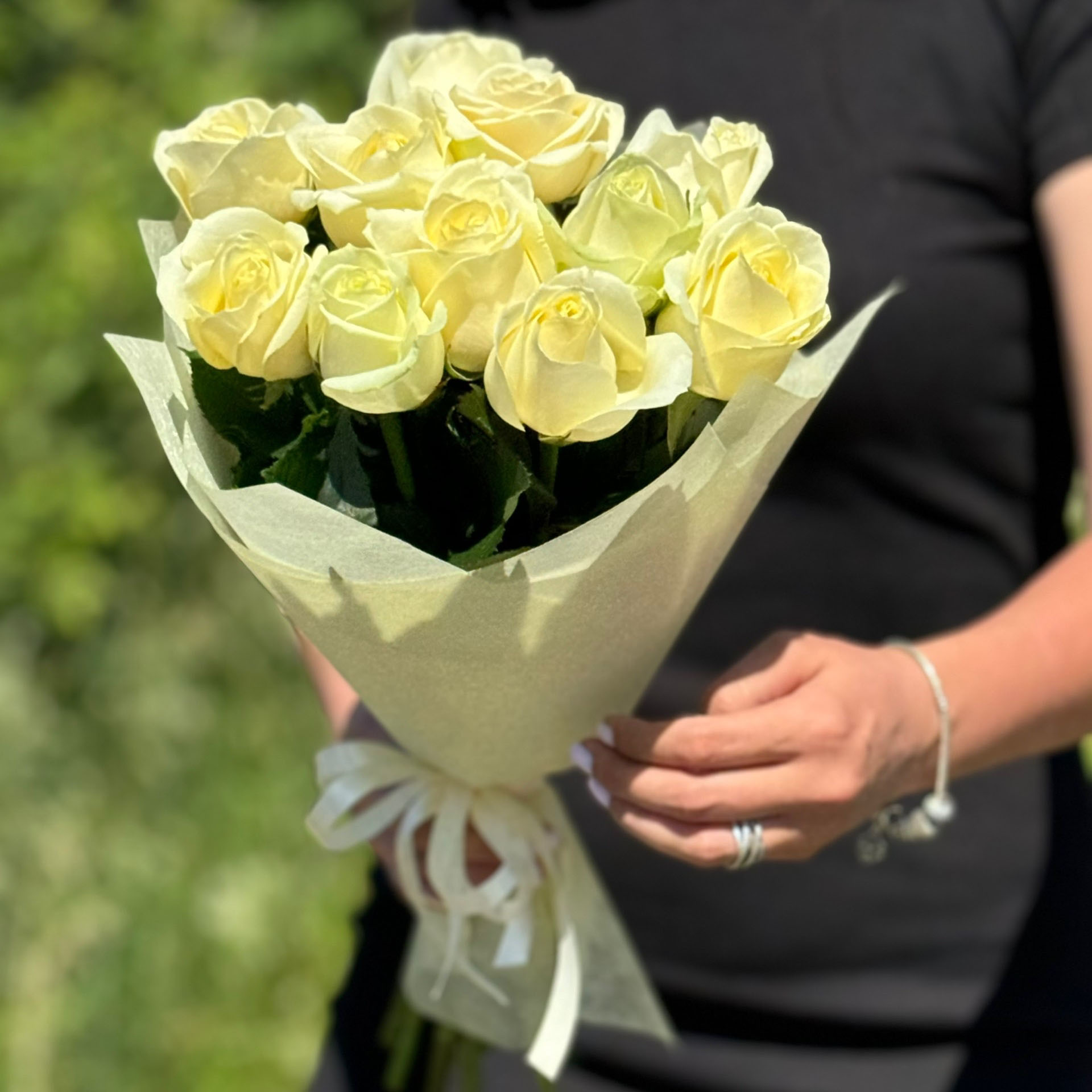 Букет 11 белых роз  40 см (5)