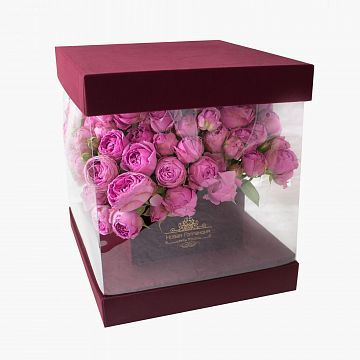 Пионовидные розы в бархатной шкатулке