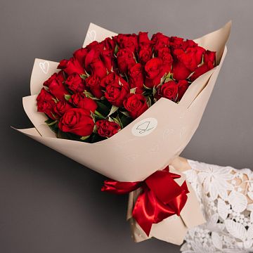 Букет 51 красная роза 40 см Кения