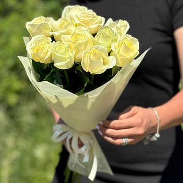 Букет 11 белых роз  40 см (5)